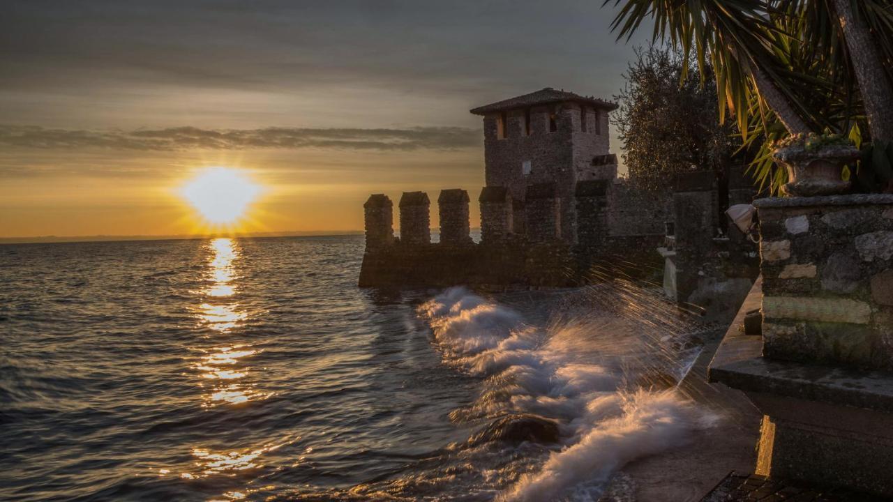 Appartamento Campiello Sirmione Exterior foto